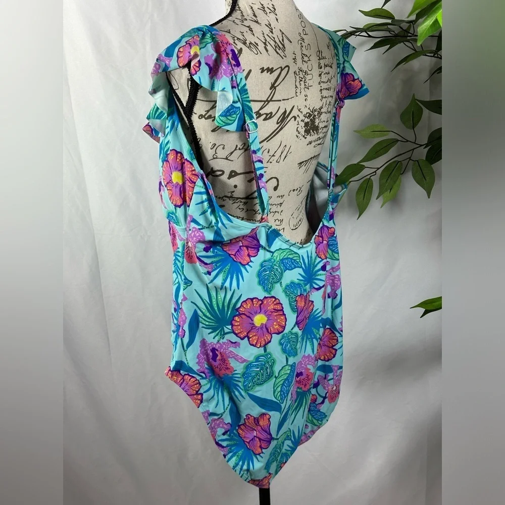 Floral Ruffle Swimsuit Top - Picture 13 of 14